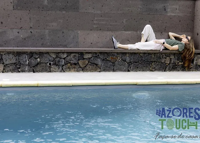 Sunset Pool House T1 דירה